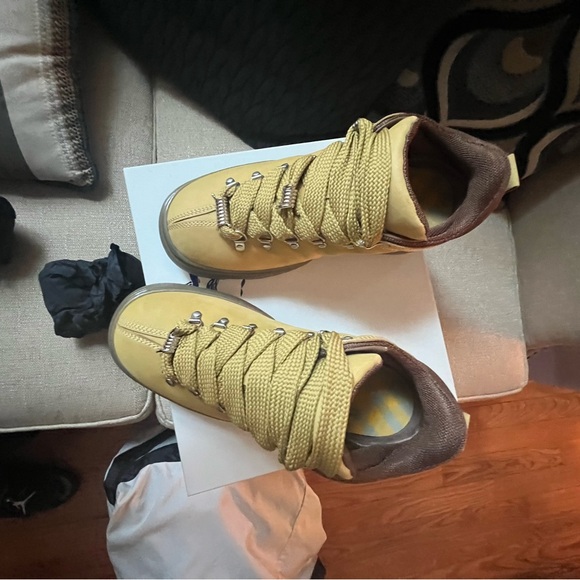 Never worn Burberry hiker boots